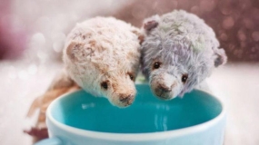 ساخت عروسک های تدی خرسه و بانی خرگوشه به صورت دستی توسط هنرمند روس