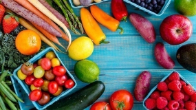 بهترین میوه‌ها و سبزیجاتی که باید در فصل پائیز در برنامه‌ی غذایی خود بگنجانید