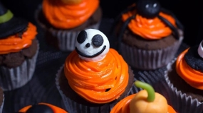  ایده‌ برای تزئین کاپ کیک ویژه هالووین 2025