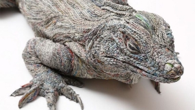 هنرمند ژاپنی و ساخت مجسمه های حیوانات با استفاده از کاغذ روزنامه