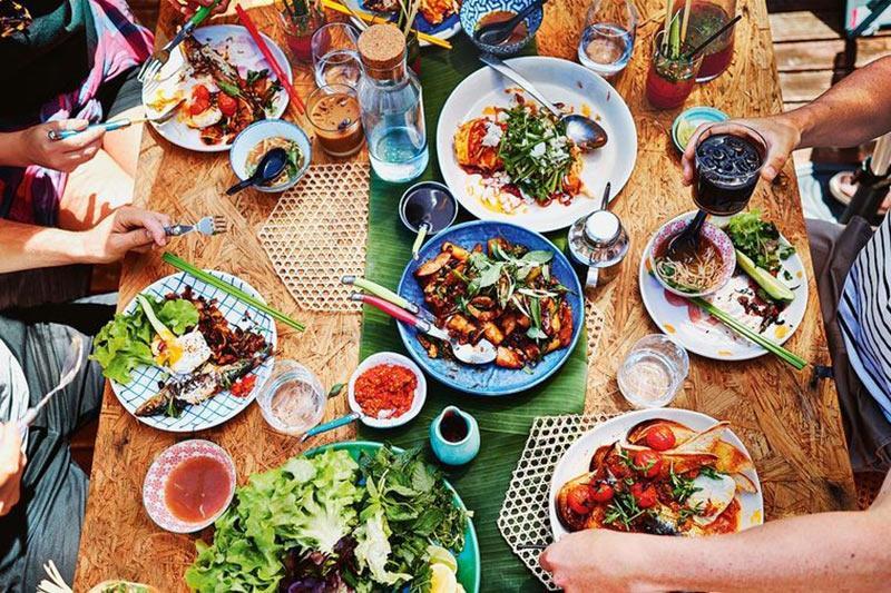 صرف غذای دورهمی- 724press.com