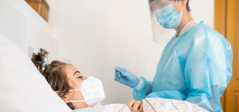 کودک مبتلا به کرونا و بستری در بیمارستان-724PRESS.COM