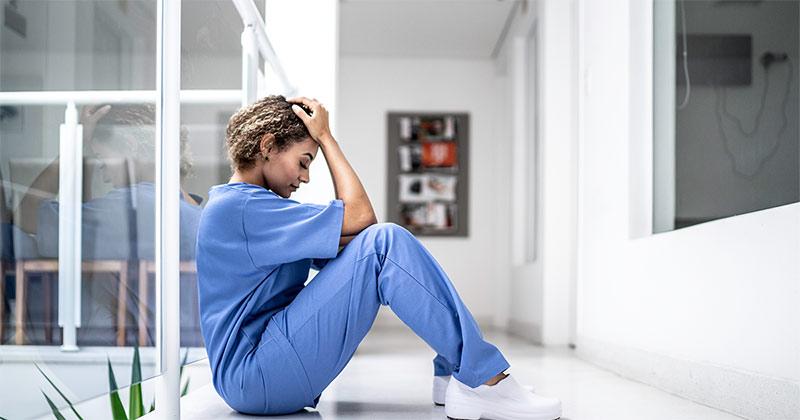 خستگی کادر درمان-724press.com