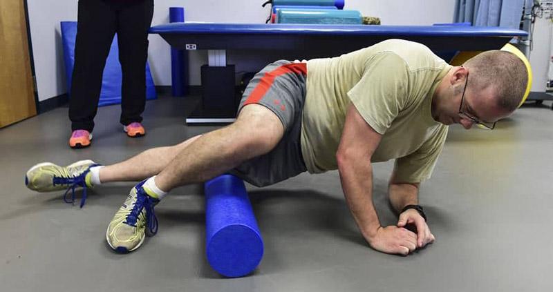 ماساژ برای رفع زانو درد-724press.com