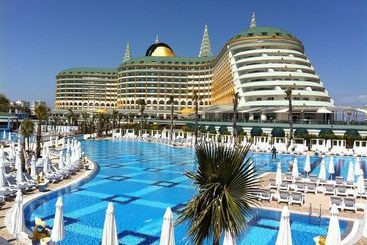 هتل در آنتالیا