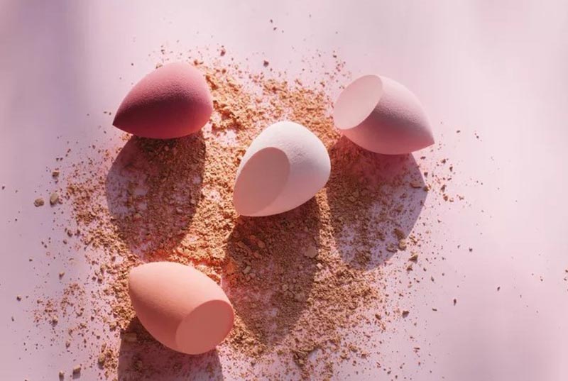 ضد آفتاب پودری و پد آرایش اسفنجی- 724press.com