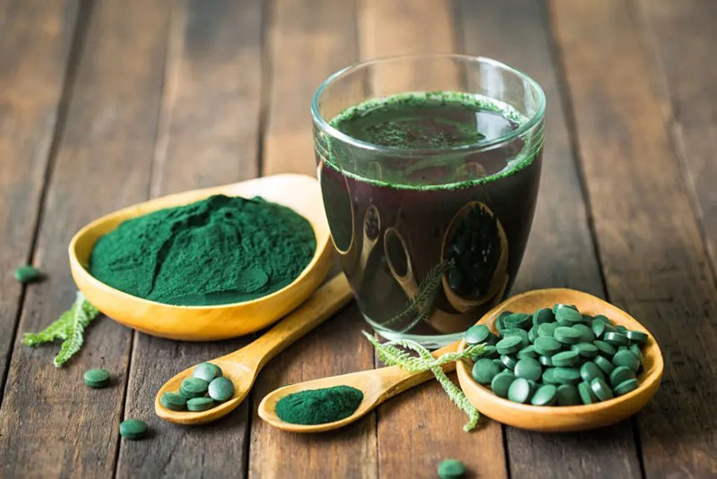 قرص، پودر و نوشیدنی اسپیرولینا