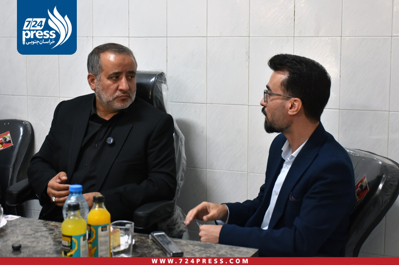 وحید دیانی مدیرمسئول پایگاه خبری ۷۲۴پرس و هاشمی استاندار خراسان جنوبی