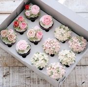 spring-colourful-buttercream-flower-cakes-16-58d8b5b699598700