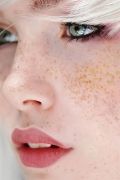 Fantastic-digital-painting-by-Irakli-Nadar-595ca1bb741c4700