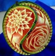 e02559af1a437ccdaf412cfc73313502--watermelon-art-watermelon-carving