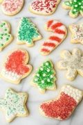 gallery-1480436163-best-cream-cheese-sugar-cookies-recipe