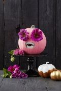 vampire-teeth-halloween-pumpkin-1537889767