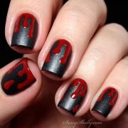 23-scary-halloween-nails-designs