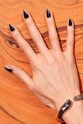 1443724354-halloween-nail-art-black-talons