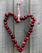 Cranberry-Heart-Homemade-Christmas-Ornaments