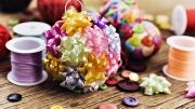 closeup-some-handmade-christmas-balls-mad-DIY-christmas-ornaments-ss-Featured