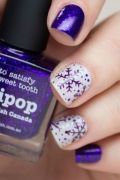1479153493-purple-snowslake-nail-art