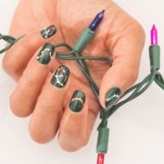 square-1510243402-gallery-1449076021-single-hand-with-string-lights