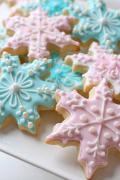 1509659242-snowflake-cookies