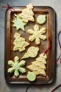 1510942249-sugar-cookie-ornaments-ghk-1217-1605218147