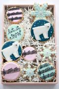 christmas-sugar-cookies-almond-1534889164
