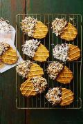 waffle-dippers-christmas-cookies-1535487298