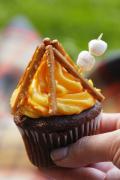 christmas-cupcakes-bonfire-cupcakes-1606159724