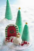 snowball-cupcakes-wdy-1217