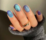 blue-velvet-nails