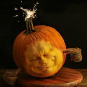 Deane-Arnold-Brings-Pumpkins-to-Life-60df01f3b4ac4700