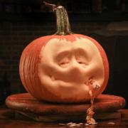 Deane-Arnold-Brings-Pumpkins-to-Life-60df021c793d4700