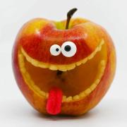 Humorous-Food-Art12