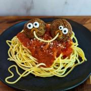 Humorous-Food-Art14