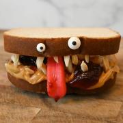 Humorous-Food-Art16