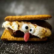 Humorous-Food-Art19