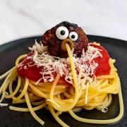 Humorous-Food-Art29