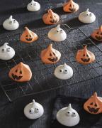 halloween-cookies-ghost-pumpkin-meringues-64dcf602de543