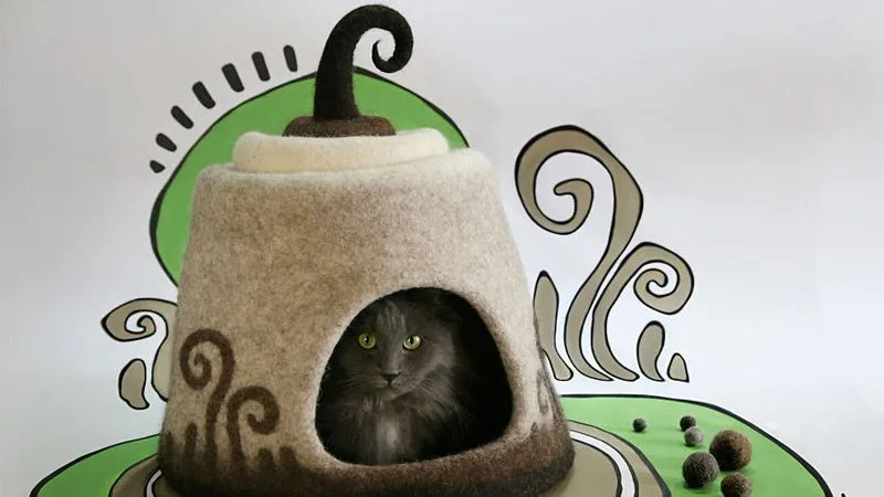 هنرمند اوکراینی وساخت خانه‌هایی فانتزی برای حیوانات خانگی