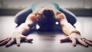 دوازده حرکت یوگا برای رهایی از درد گردن