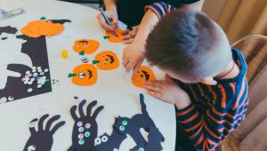چطور هالووین را برای بچه ها سرگرم کننده تر کنیم؟